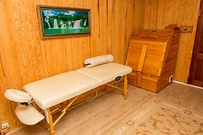 Hotel and restaurant complex Skolmo