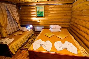 Hotel and restaurant complex Skolmo