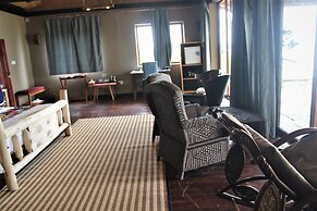 Wag Hill Lodge