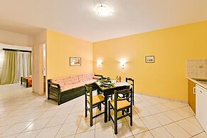 Remezzo Apartments & Studios