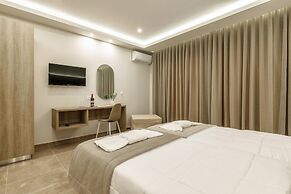 Remezzo Apartments & Studios