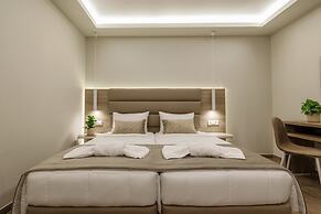 Remezzo Apartments & Studios