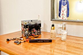 Remezzo Apartments & Studios