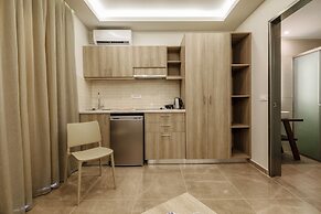 Remezzo Apartments & Studios