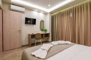 Remezzo Apartments & Studios