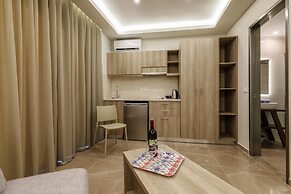 Remezzo Apartments & Studios