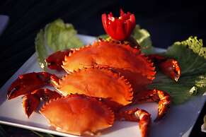 H12 Delta Dunes Lodge