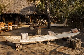 H12 Delta Dunes Lodge