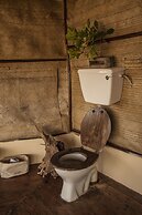 H12 Delta Dunes Lodge