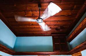 Karnayo Traditional Houses