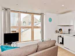 Your Space Apartments - Cambridge Place