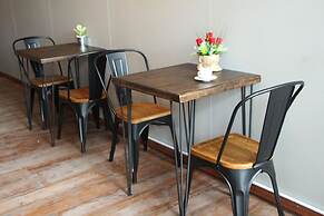 Zleep Inn Chiang Mai - Hostel