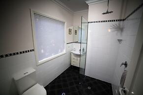 Lochnagar Barossa - Adults Only