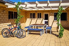 Lochnagar Barossa - Adults Only