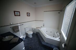 Lochnagar Barossa - Adults Only