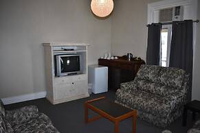 The Blyth Hotel