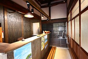 Asuka Guest House - Hostel
