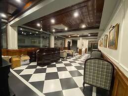 Utopia Resorts & Spa