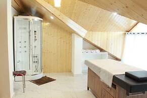 Utopia Resorts & Spa