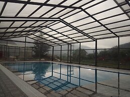 Utopia Resorts & Spa