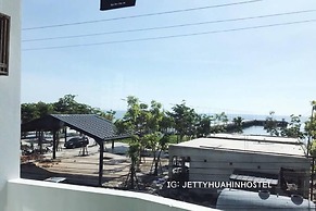Jetty Huahin Hostel