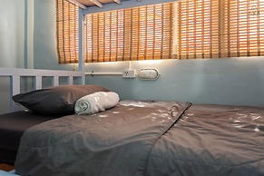 Siam Journey Guesthouse - Hostel