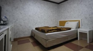 Dream of City Motel