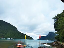 El Nido Corner Pension and Restaurant