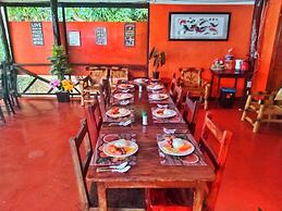 El Nido Corner Pension and Restaurant