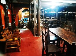 El Nido Corner Pension and Restaurant