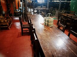 El Nido Corner Pension and Restaurant