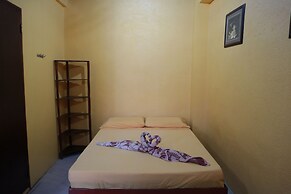 El Nido Corner Pension and Restaurant