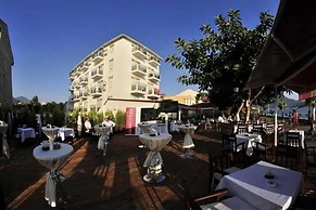 Makri Beach Hotel