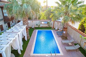 Alacati Balbadem Otel ( +13 ADULT ONLY)