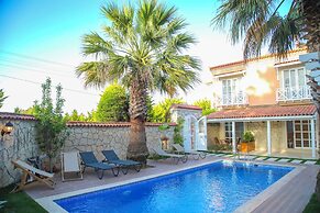 Alacati Balbadem Otel ( +13 ADULT ONLY)