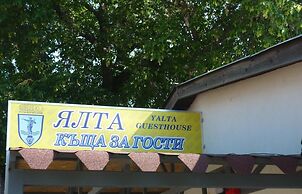 YALTA guesthouse
