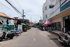 Baan Kun Tuad Ko Si Chang