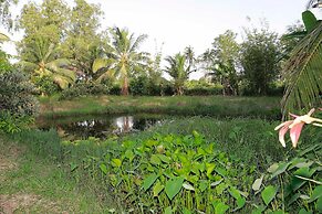 Orchard Fruit Farm Bungalow
