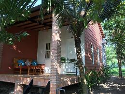 Orchard Fruit Farm Bungalow