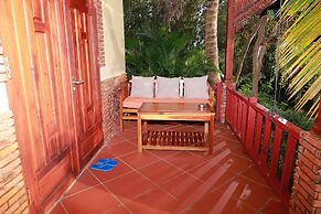 Orchard Fruit Farm Bungalow