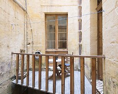 Valletta Bishop Apartment