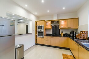 Luxury Pool Villa 608