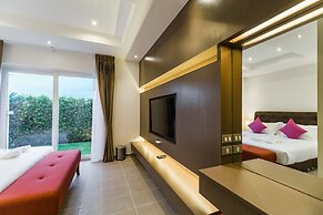 Luxury Pool Villa 608