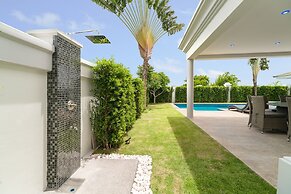 Luxury Pool Villa 608