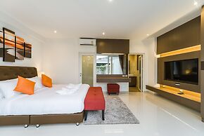 Luxury Pool Villa 608