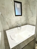 Freesia By Express Inn