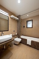 Freesia By Express Inn