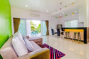 Chalong Hill Tropical Garden Homes