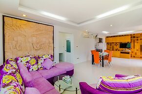 Chalong Hill Tropical Garden Homes