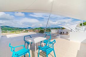 Chalong Hill Tropical Garden Homes